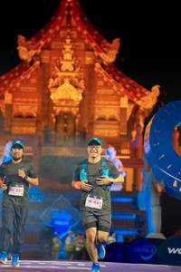 BIB: 243, 455
                            <button type="button" onclick="openModal(22477907)" class="btn btn-primary btn-sm float-right btn-popup" data-toggle="modal" data-target=".modal-high-quality">
                        <i class="fas fa-shopping-cart"></i> Add to Cart
                    </button>
                                            <button type="button" onclick="isThisMe(22477907, true)" class="btn btn-success btn-sm float-right btn-popup btn-isme hidden" data-toggle="tooltip" data-placement="bottom" title="นี่คือรูปของคุณใช่ไหม คลิกที่นี่เพื่อเอาเข้าอัลบั้ม">
                        <i class="fas fa-plus"></i> Add to album
                    </button>
                    <button type="button" onclick="isThisMe(22477907, false)" class="btn btn-warning btn-sm float-right btn-popup btn-isnotme hidden">
                        <i class="fas fa-ban"></i> Remove from album
                    </button>